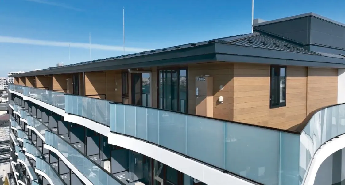 ハイブリッド木造住宅1/外観(屋上階)