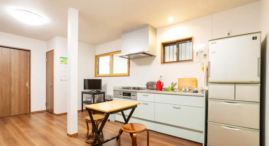 施設改装後のキッチン空間