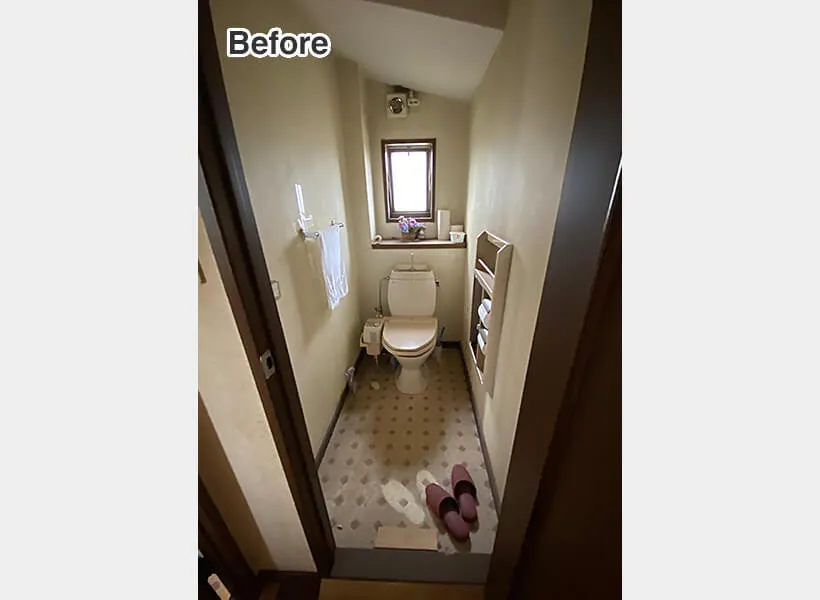 どこか薄暗さを感じる古いトイレ