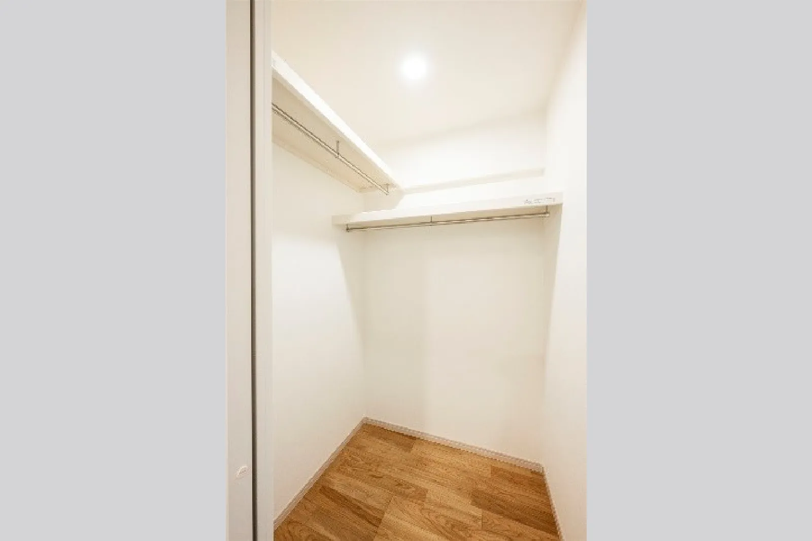 ウォークインクローゼット