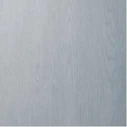 グレー