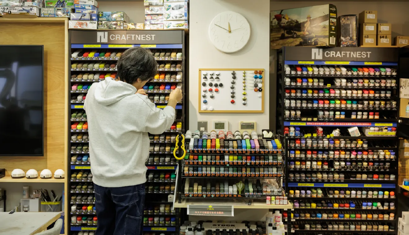 CRAFTNESTのカフェスペース。製作の合間にくつろげる交流エリア