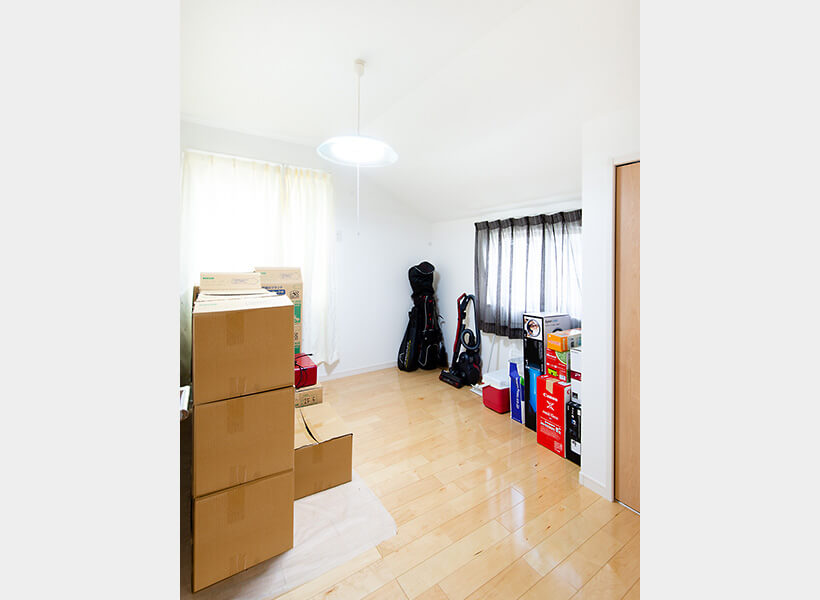 2階の五畳洋室(2F・五畳洋室)